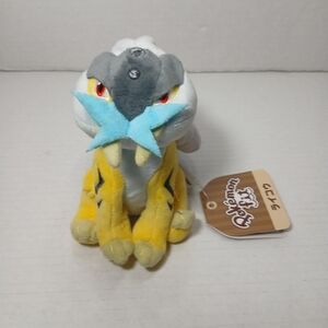 NWT Raikou 243 Pokémon Fit 5" Plush from Pokemon Center Japan NEW WITH TAGS